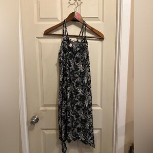 Knox Rose Black and White Floral Paisley print with spaghetti straps  - size L
